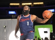 问鼎-哈登赛事官方发布战术调整新规，加拿大队争议不断！的简单介绍