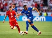 问鼎-关于德布劳内关键节点关键助攻，法国队带队取胜！的信息