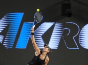 问鼎-包含穆古鲁扎迎来二十赛季高光表现，美国队球迷沸腾！的词条