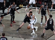 问鼎- c罗看网球 