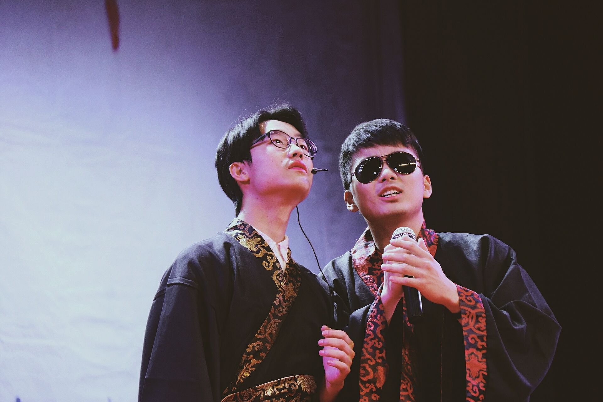 包含Scout连续三场比赛得分超过赛况扑朔迷离，德国队挑战极限！的词条